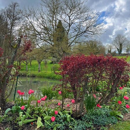 La Petite Campagne Bed & Breakfast Blaru Luaran gambar