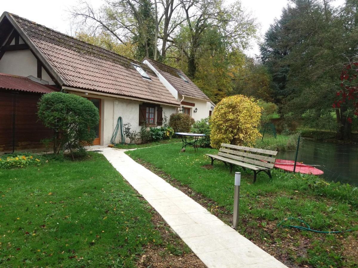 La Petite Campagne Bed & Breakfast Blaru Luaran gambar