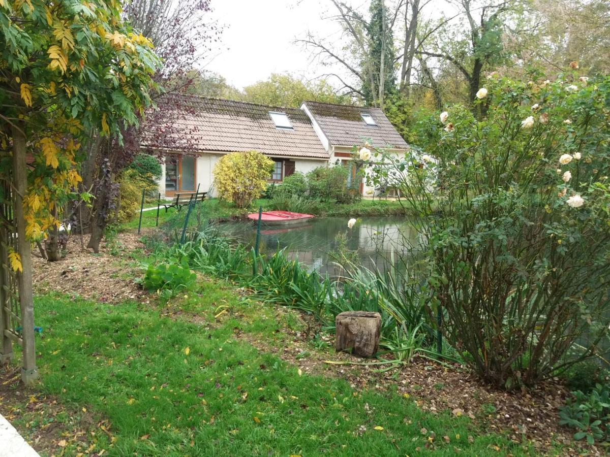 La Petite Campagne Bed & Breakfast Blaru Luaran gambar