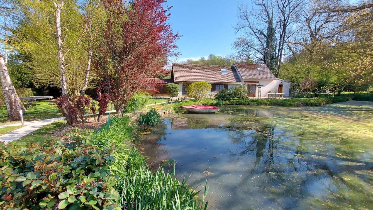 La Petite Campagne Bed & Breakfast Blaru Luaran gambar